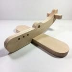 avion-en-bois-brut