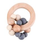 hochet-en-bois-avec-perles