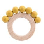 hochet-en-bois-eveil