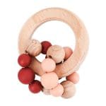 hochet-en-bois-pour-bebe