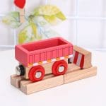 train-en-bois-aimante-wagon-rose